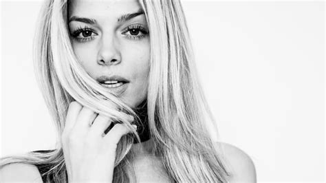 Sports Illustrated Swimsuit 2017 Casting Calls Danielle Knudson