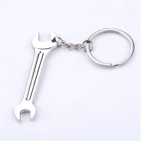 1pcs New Fashion Wrench Alloy Key Rings Design Wrench Spanner Keychain