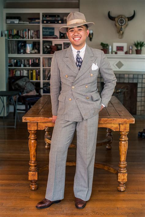 The main feature of the 1930s men suit was the extra fabric at the shoulder. Ethan Wong Interview