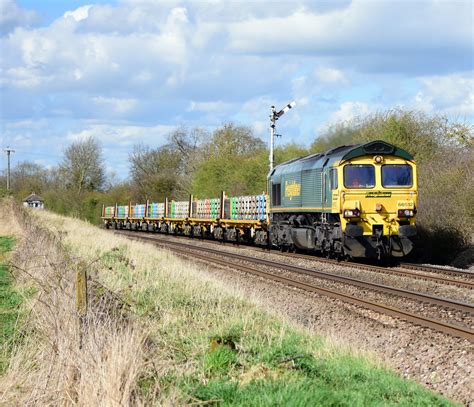 Freightliner Class 66 66512 On The Washwood Heath RMC To P Flickr