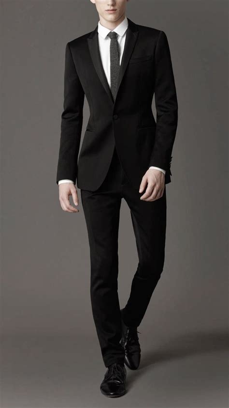 One Button Peaked Lapel Jetted Pocket Black Suit Slim Fit Suit Men