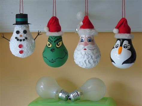 20 Diy Christmas Bulb Ornaments