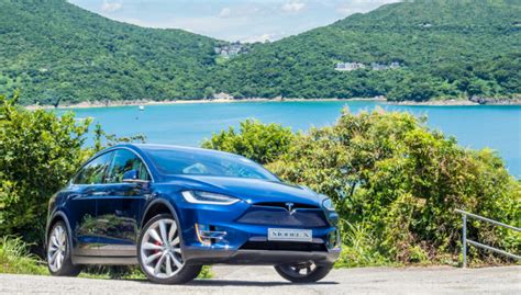 Electric Luxury Suvs Tesla Model X Vs The Rest Discoverluxury