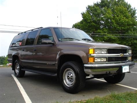 Chevrolet Suburban Gmt400 Photo Gallery 410