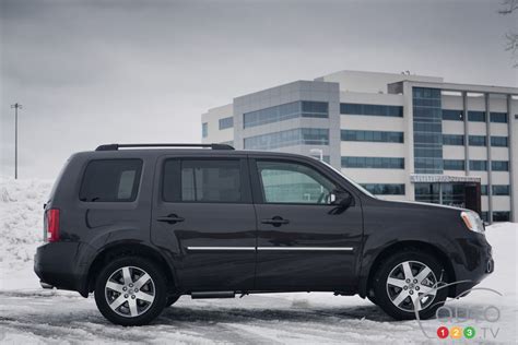 The 2013 honda pilot is ranked #16 in 2013 affordable midsize suvs by u.s. 2013 Honda Pilot Touring | Car News | Auto123