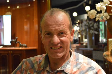 Henk angenent (born 1 november 1967) is a retired dutch speed skater, specialising in marathon skating and the longer distances. Henk Angenent | Speakers Online
