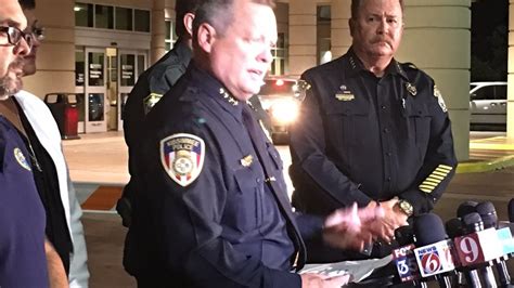 1 Police Officer Dead 1 In Grave Condition After Shooting In Kissimmee Florida