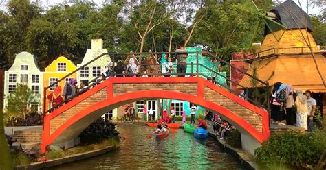 Tiket masuk ke tempat wisata bogor ini adalah 25 ribu. Tempat Wisata Di Bogor Nirwana Residence Paling Memukau ...