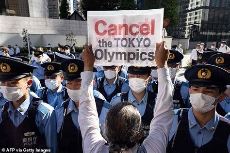 Tokyo 2020 No Sex No Cheering And Masks On The Podium Welcome To