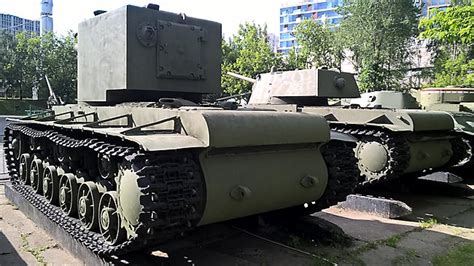 Preserved Soviet Kv 2 152mm Heavy Tank In Moscow Central Armed Forces