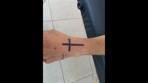 Arriba Más De 88 Cruz Tatuaje Brazo Mejor Vn