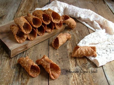 Cialde Per Cannoli Siciliani Come Preparare Il Guscio Di Questi Deliziosi Dolci