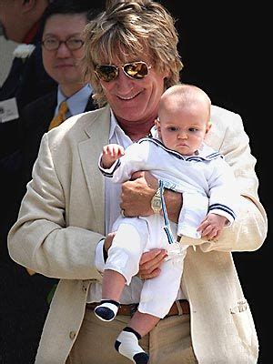 Who are rod stewart's children (from youngest to oldest)? Pin on Rod