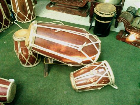 Alat Musik Tradisional Di Yogyakarta Gambaran