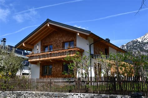 3 häuser zum kauf in saalfeld. Haus L, Saalfelden | Planungsbüro Herzog | Ingenieur Lahntal
