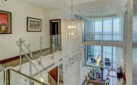 Jade Ocean Penthouse In Sunny Isles With Bold Finishes Seeks 55m
