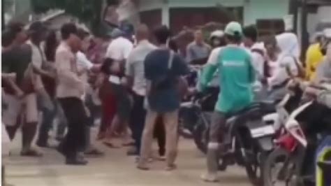 Aksi Koboi Jalanan Ngamuk Di Lebak Banten Acungkan Air Soft Gun