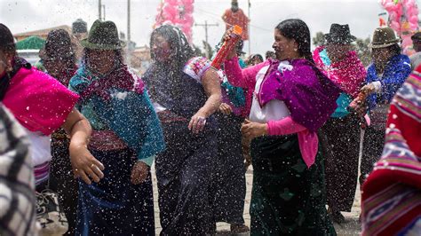 Todo Lo Que Necesitas Saber Sobre Los Carnavales En Ecuador