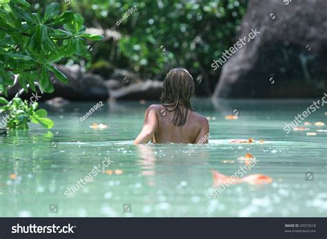 Seychelles Photo Libre De Droits 25072618 Shutterstock