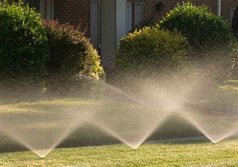 In Ground Sprinkler System Best Lawn Sprinkler System Toronto 2021