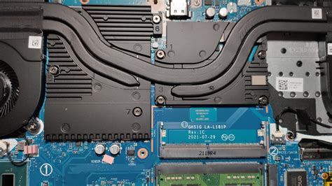 Inside Acer Nitro 5 An517 54 Disassembly And Upgrade Options