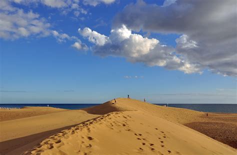 Sex Gran Canaria Sex Tourists Are Destroying Gran Canarias Dunes