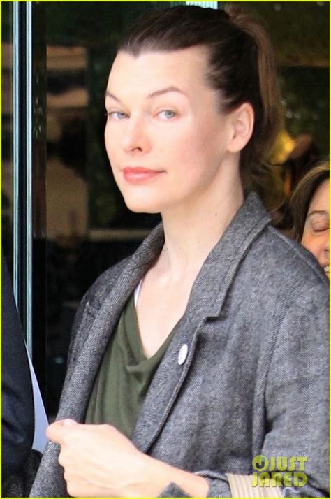 Milla Jovovich And Husband Paul W S Anderson Go Shopping In Beverly