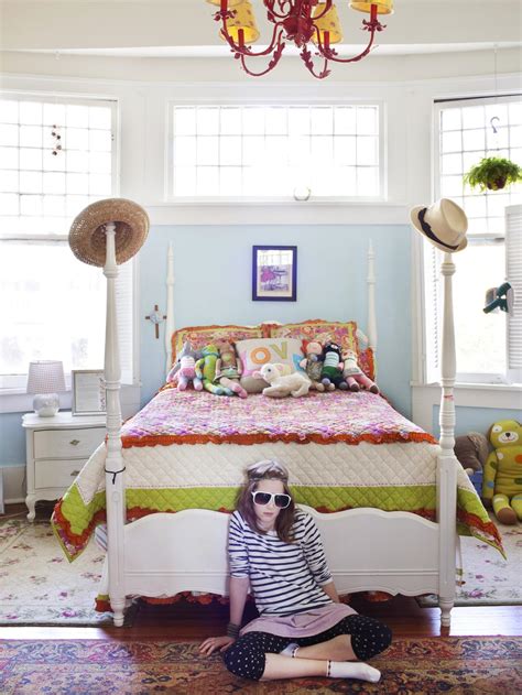 Smart Tween Bedroom Decorating Ideas Hgtv