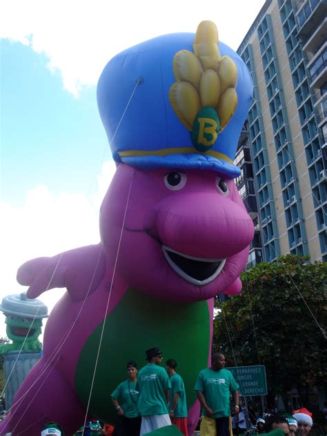 Barney Parade Balloon 45