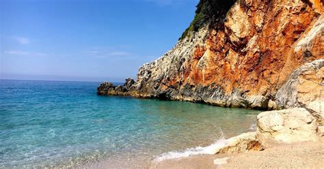 Albania, officially the republic of albania, is a country in southeastern europe. La plage isolée de Gjipe, ce petit coin de paradis en ...