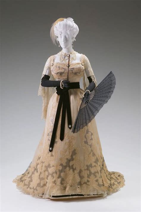 Worth Evening Dress 1895 1900 From The Mint Museum Via The