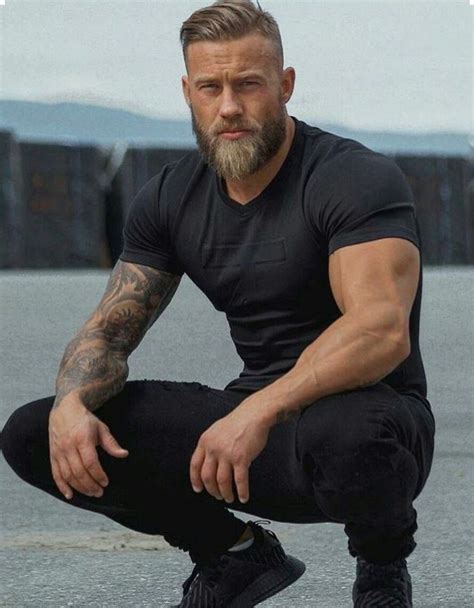 he s so handsome ¸ ´ body beard styles for men beard styles hair beard styles