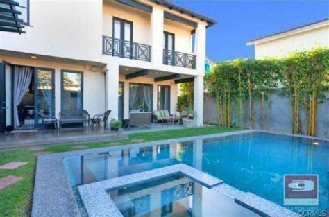 | manny pacquiao house in los angeles, california. Manny Pacquiao Selling House for 2.7 Million; Hello Kitty ...