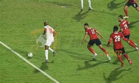 كشف رمضان صبحي لاعب النادي الأهلي السابق وبيراميدز الحالي بأنه ليس له أي علاقة بصفحة الفيس بوك والتي تم تغيير صورته بقميص النادي الأهلي. رمضان صبحي وشيكابالا : ÙˆÙ‚Ù Ø© Ø±Ù…Ø¶Ø§Ù† ÙˆØ¬Ø²Ù…Ø© Ø ...