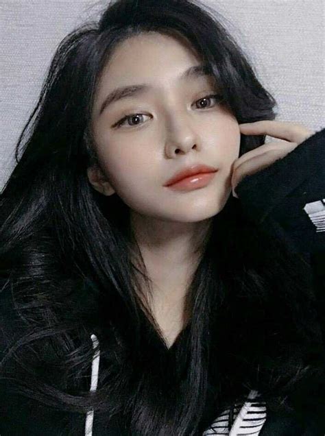 Pin By Shin On ° Ulzzang Girls ° Cute Korean Girl Pretty Korean