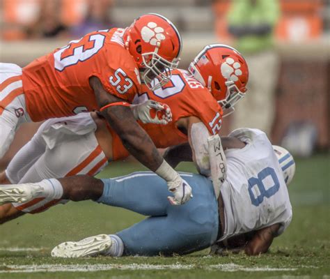 In A Year Of Clemson Freshmen Headlines Here Are 5 Overlooked Veterans