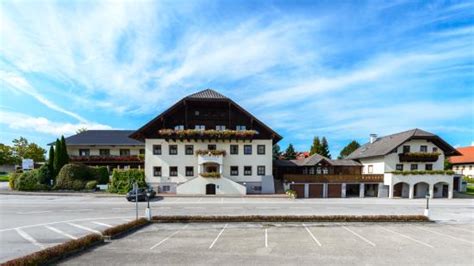 This lautzenhausen hotel provides complimentary wireless internet access. LANDHOTEL SANTNER - Updated 2021 Prices, Inn Reviews, and ...