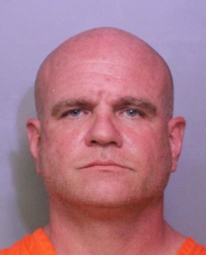Florida Man Steals Lights Off Of Murder Victims Grave