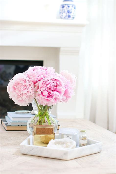 Whether decorating the dining room table or a side table or any other spot, trays are one of the most versatile weapons in your home decor arsenal. Marble Tray Three Ways | Marble tray, Coffee table styling ...