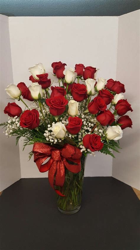 2 Dozen Red Roses And 1 Dozen White Roses Flower Arrangements Simple