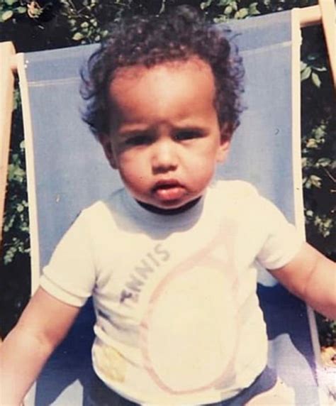 Lewis Hamilton Instagram Formula 1 Star Sends Fans Wild With Baby