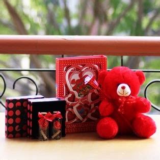 Maybe you would like to learn more about one of these? What are the best gifts to give a girlfriend in India? - Quora