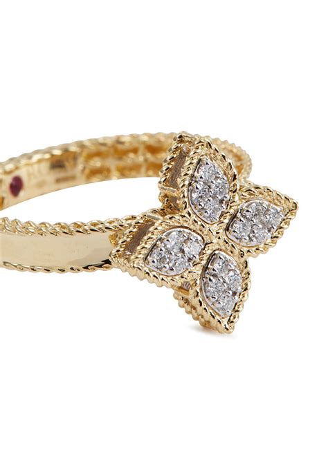 Roberto Coin Princess Flower Diamond K Yellow Gold Ring In Metallic