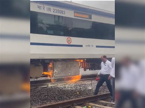 Bhopal Delhi Vande Bharat Train Coach Catches Fire