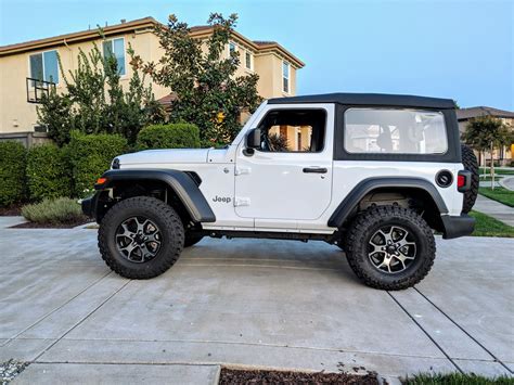 Lifted Door Jl Wrangler Photos Page Jeep Wrangler Forums Jl