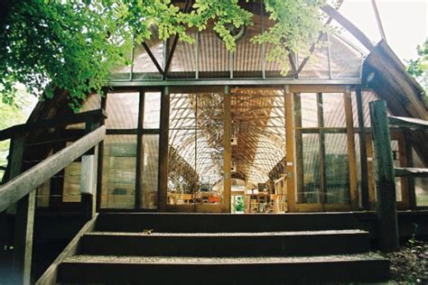 Undulating Downland Gridshell In England Was Built Using Local Oak And