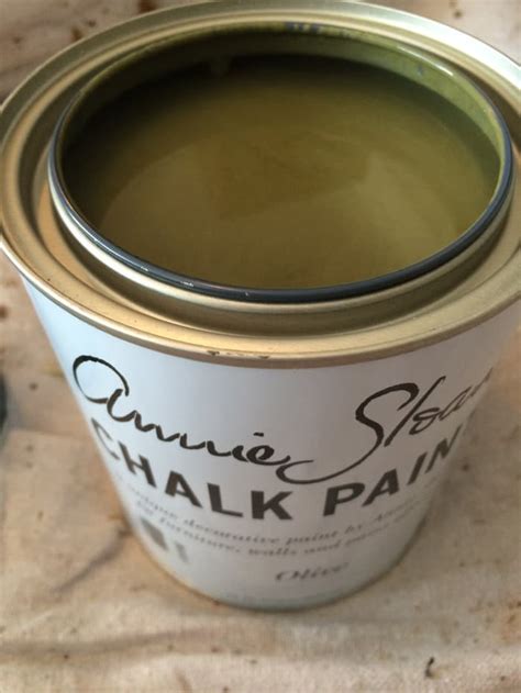 How To Use Chalk Paint To Renew Vintage Furniture Dengarden