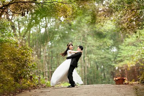 √ 15 Lagu Wedding Pernikahan Romantis Barat Dan Indonesia