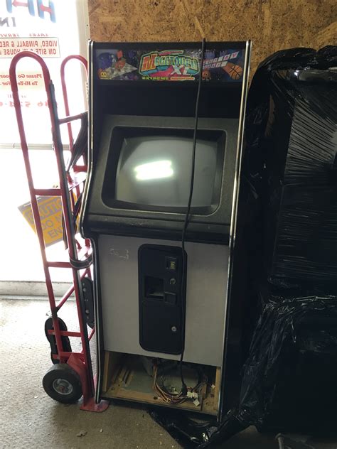 Arcade Cabinet With Monitor