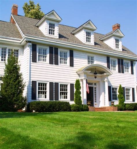 Inspired by the practical homes built by early dutch, english, french, and spanish settlers in the american colonies, colonial house plans often feature a salt box shape and. 11 best images about Colonial Landscaping Ideas for Front ...